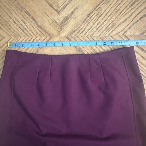 White House Black Market Perfect Form Purple Stretch Pencil Skirt Lined Size 10 - Picture 7 of 11